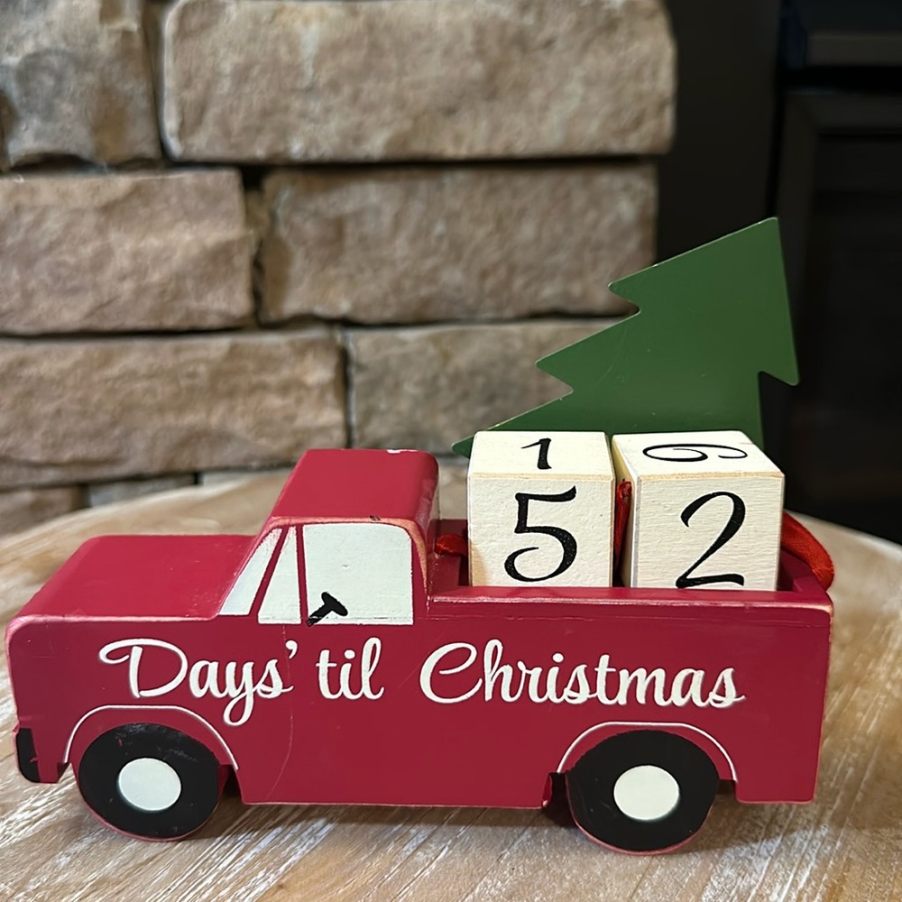 Red Christmas Truck “Days’ til Christmas” countdown for Christmas Decor